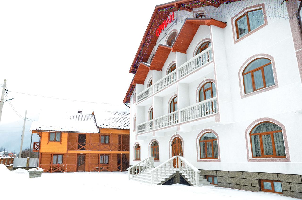 Apart-hotel ORLAN Mykulytschyn Exterior foto