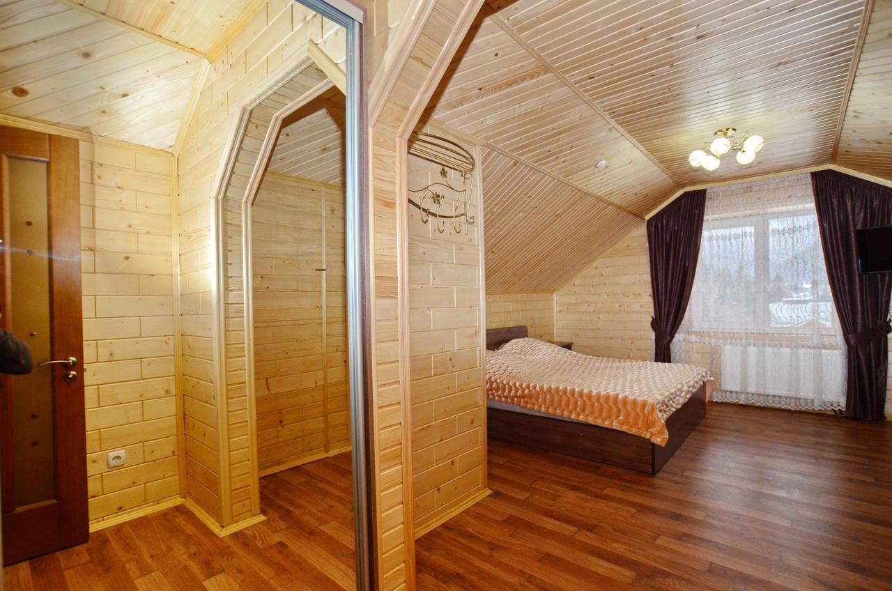 Apart-hotel ORLAN Mykulytschyn Exterior foto